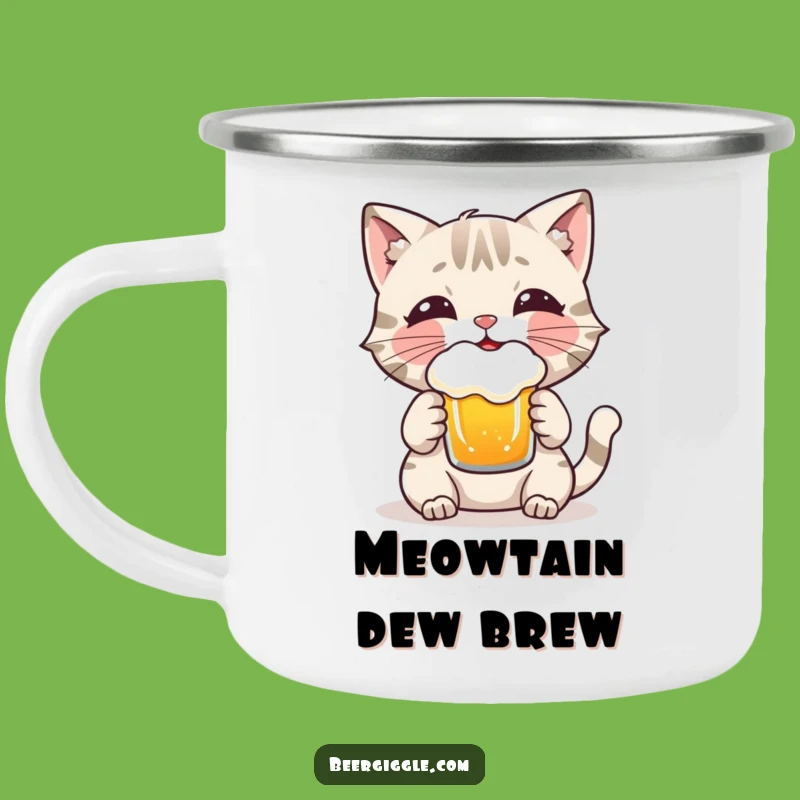 Funny Cat Beer Camping Mug: Playful Character Enjoys Frothy Brew - Outdoor Gift!